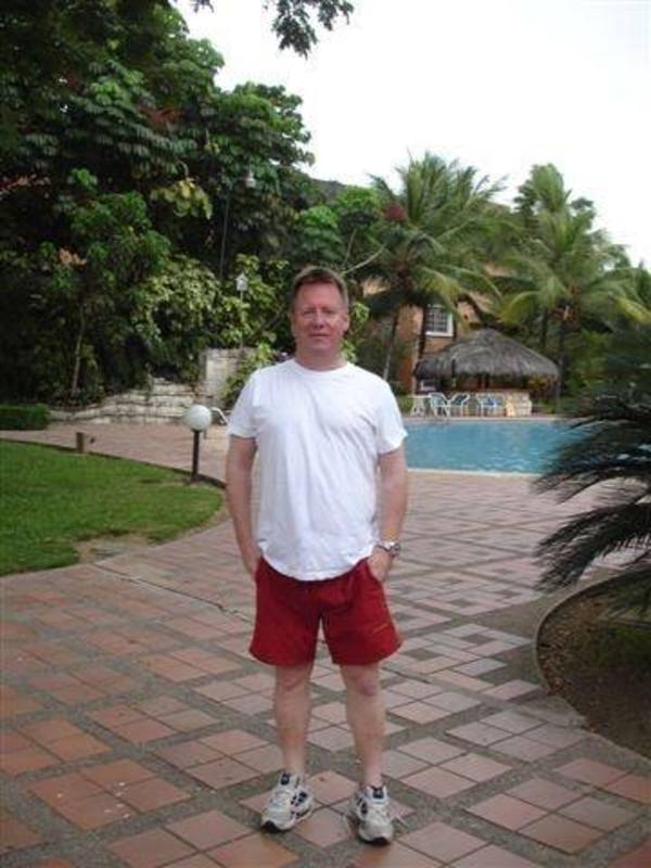 Date this athletic United States man Petershinn from Chicago US18198