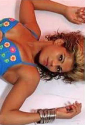 Date this sultry Belgium girl Eurinete from Brussels BE112