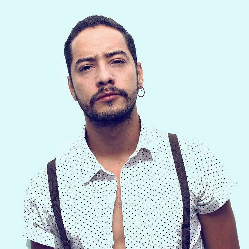 Date this happy Colombia man Julian Betancou from Bogota CO21800