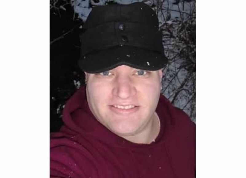 Date this stunning United States man M5N7vea42yq from Lewiston US18285