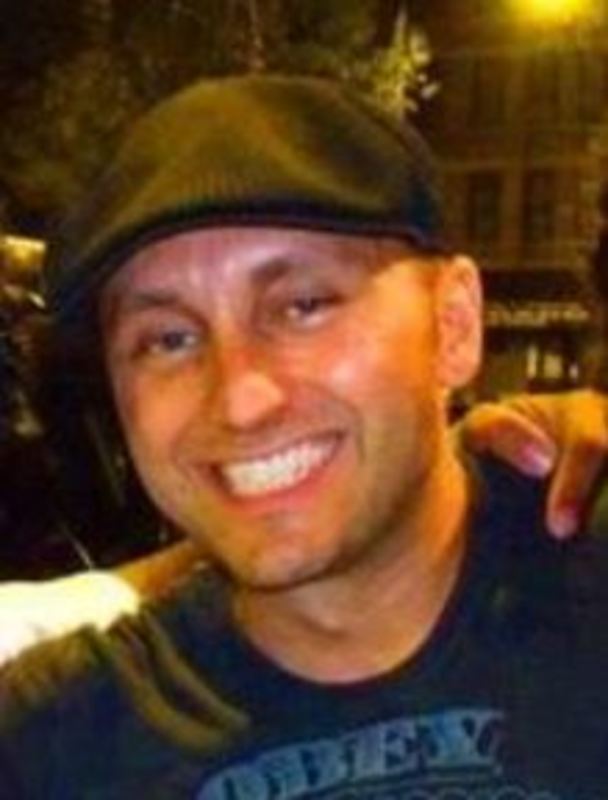 Date this hard body United States man Manhoso from Chicago US18412