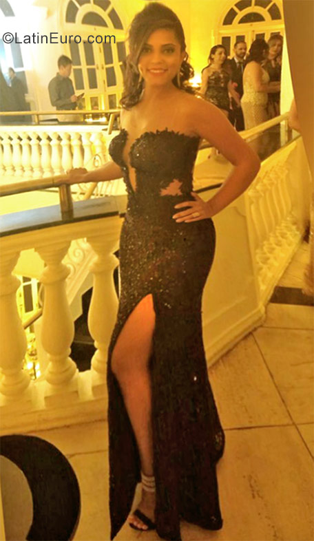 Date this exotic Brazil girl Erica from Belo Horizonte BR10161