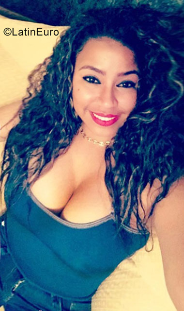 Date this delightful Spain girl Eilin from Barcelona ES380