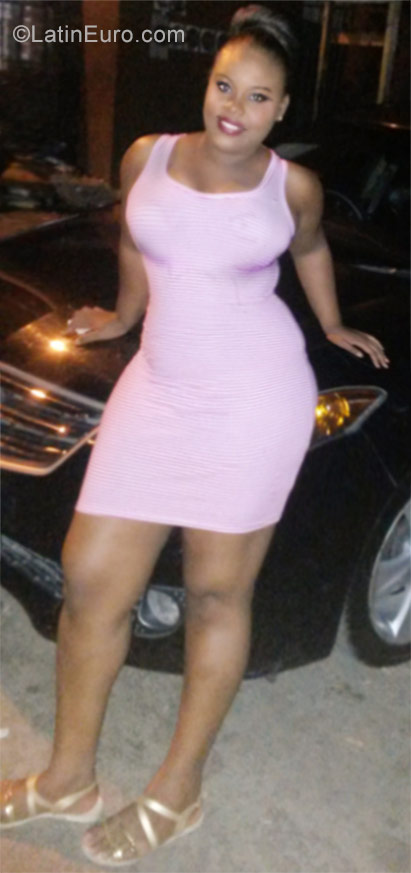 Date this foxy Jamaica girl Kasandra from Montego Bay JM2485