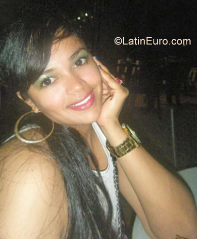 Date this sensual Dominican Republic girl Vanelva from San Francisco De Macoris DO29887