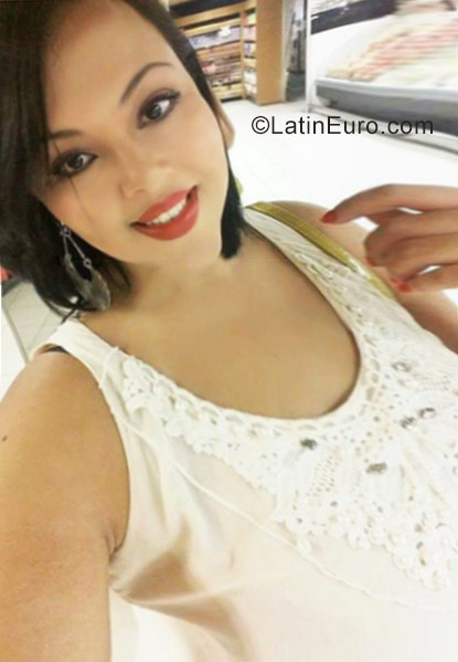 Date this foxy Brazil girl Amanda from Belo Horizonte BR10216