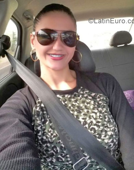 Date this tall Venezuela girl Karilis from Trujillo VE939