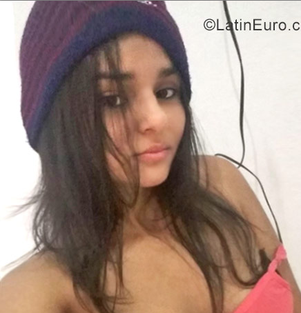 Date this attractive Brazil girl Maria from Fortaleza BR10290