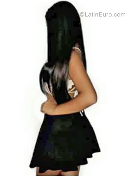 Date this sultry Colombia girl Lorena from cucuta CO22690
