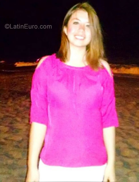 Date this attractive Peru girl Susan from Lima PE1162