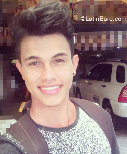 Date this stunning Colombia man Jorge from Monteria CO22840