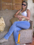 luscious Venezuela girl Emely from Valencia VE1132