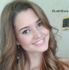 Date this hot Venezuela girl Valeria from Caracas VE1148