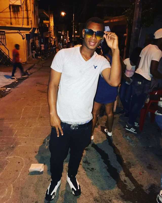 Date this funny Dominican Republic man Edward alberto from Santo Domingo DO30951