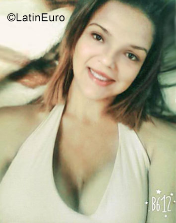 Date this sultry Venezuela girl Fanny from Aragua VE1200