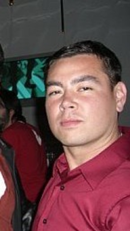 Date this nice looking United States man Bonhomme from San Francisco US18968