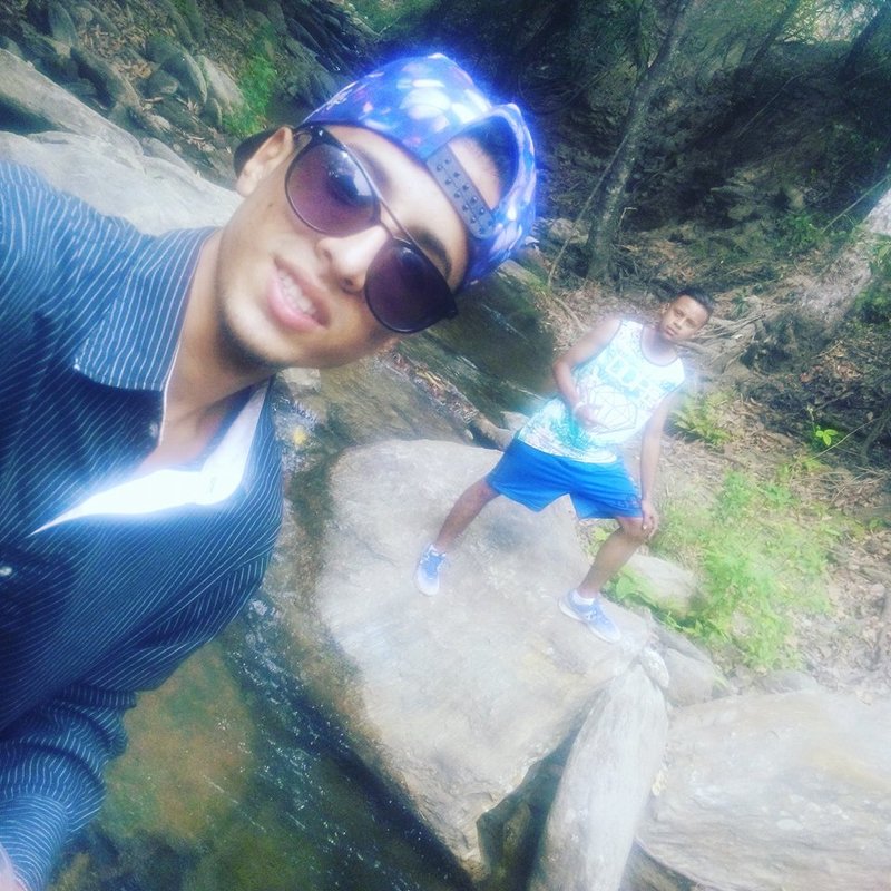 Date this athletic Venezuela man Anfrony from Valencia VE1303