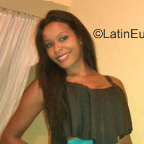 Date this georgeous Dominican Republic girl Yinette from Santo Domingo DO39968