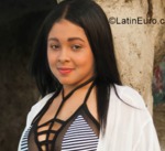 passionate Venezuela girl Horiany from Valencia VE1357