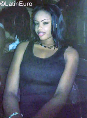 Date this young Jamaica girl Shannie from Kingston JM2559