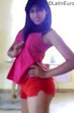 Date this lovely Venezuela girl Lizbeth from Azogues VE1443