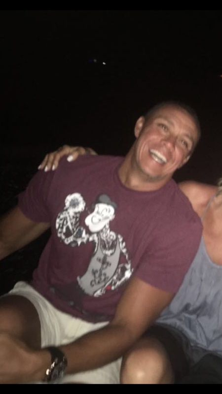 Date this cute United States man B from Miami US19179