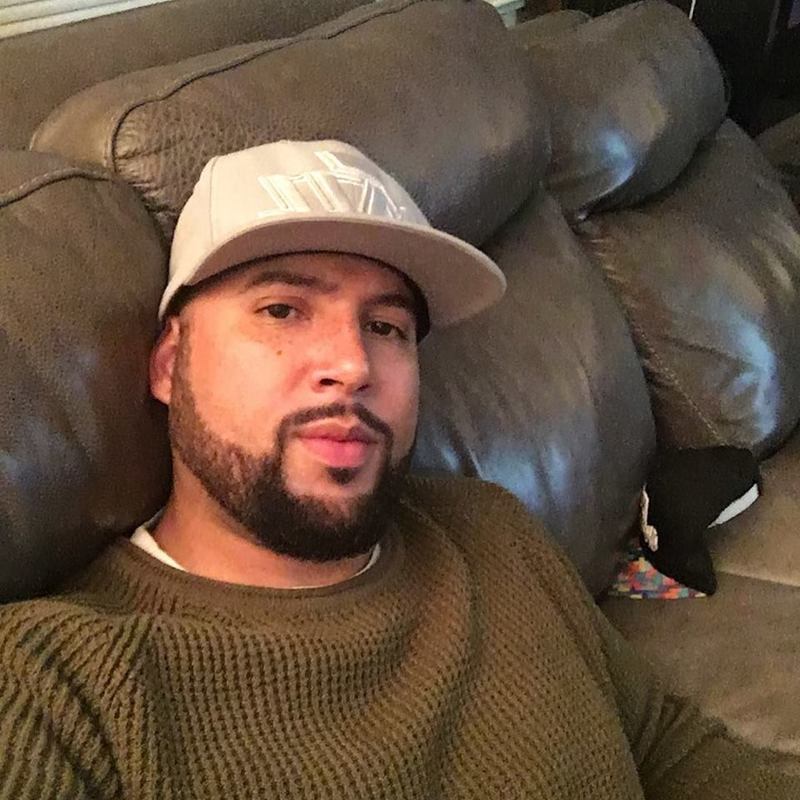 Date this sultry United States man Chris from Salt Lake City US19213