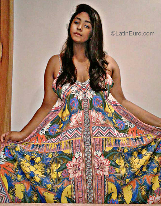 Date this fun Panama girl Paola from Panama City PA1120