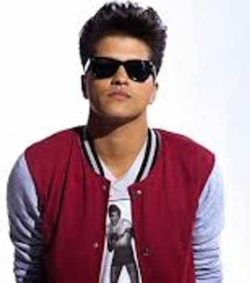 Date this gorgeous Dominican Republic man Ezequiel nova from Santo Domingo DO32549