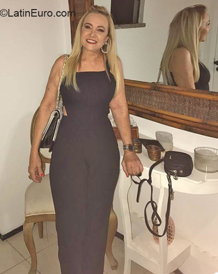 Date this stunning United States girl Raquel from Uniontown US19385