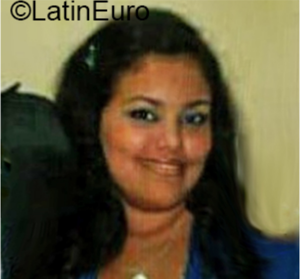 Date this young Venezuela girl Looby from Caracas VE1731