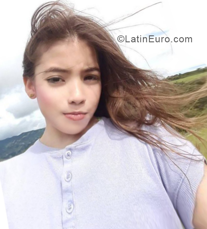 Date this voluptuous Venezuela girl Tu Fresca from Quibor VE1794