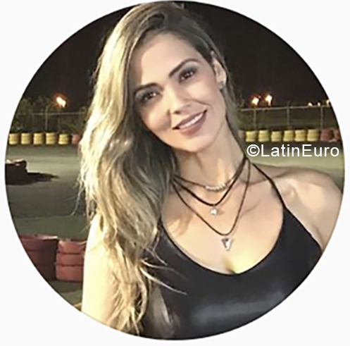 Date this foxy Brazil girl Sabrina from Rio de Janeiro BR10634