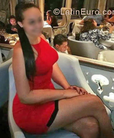 Date this funny Peru girl Yessica from Lima PE1297