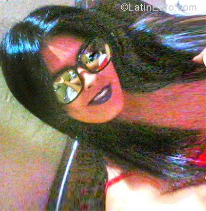 Date this voluptuous Venezuela girl Kelimar from Merida VE1858