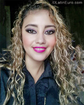 voluptuous Ecuador girl Mabel from Machala EC286