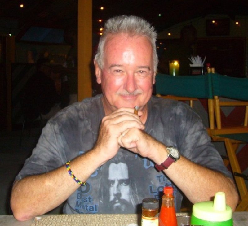 Date this pretty United States man Peter from Tampa US19645