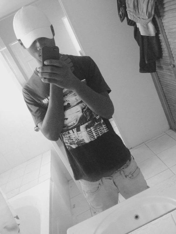 Date this lovely Jamaica man Tajay from Kingston JM2607
