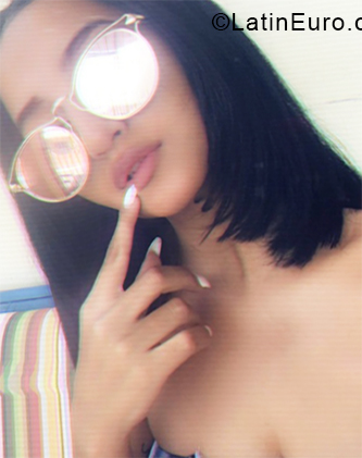 Date this athletic Dominican Republic girl Mayelin from Bonao DO33577