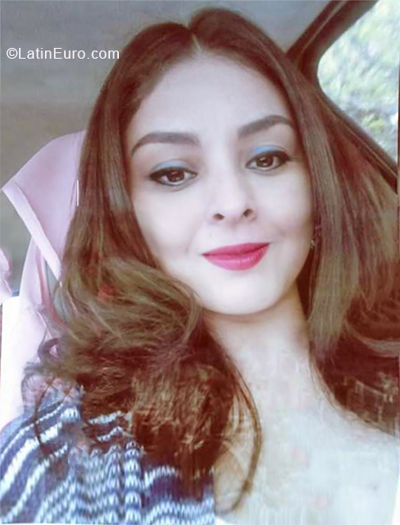 Date this sultry Honduras girl Jessica from Tegucigalpa HN2995