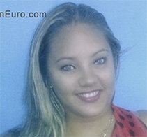 Date this sensual Cuba girl Ruheine from Sagua La Grande CU471