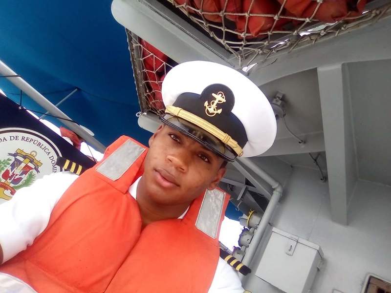 Date this pretty Dominican Republic man Juan francisco from Santo Domingo DO34054