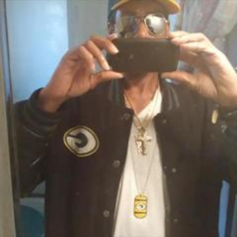 Date this gorgeous United States man Antonio39 from Kansas City US19823