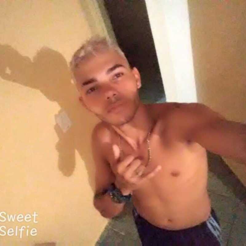 Date this georgeous Brazil man Edmilson from Iapu BR10802