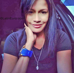 voluptuous Venezuela girl Syneloy from Caracas VE2272