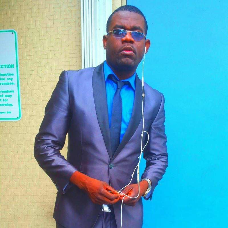 Date this georgeous United States man Jay from Lauderhill US19992