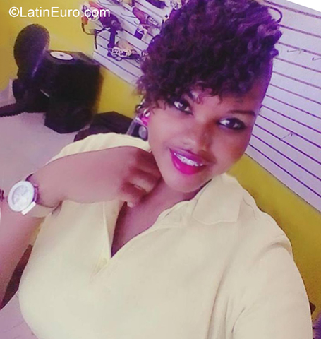 Date this lovely Panama girl Lilibeth from Panama PA1154