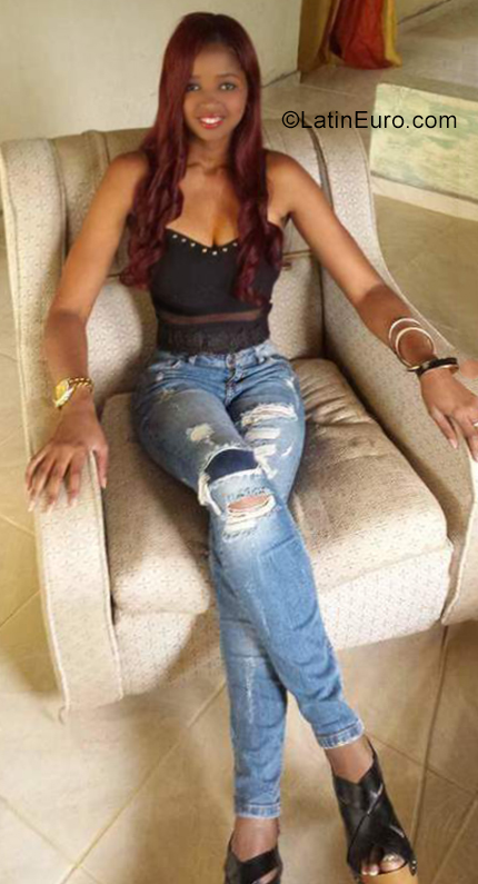 Date this hot Spain girl Jenifer from Gran Canaria ES469