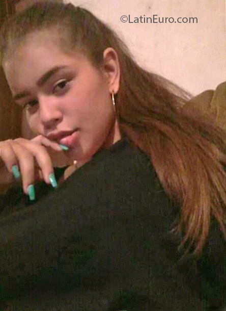 Date this delightful Venezuela girl Rosmary from Maracaibo VE2481