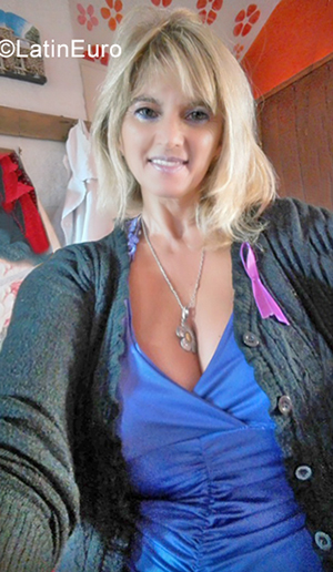 Date this beautiful Uruguay girl Eljan from Treinta Y Tres UY26